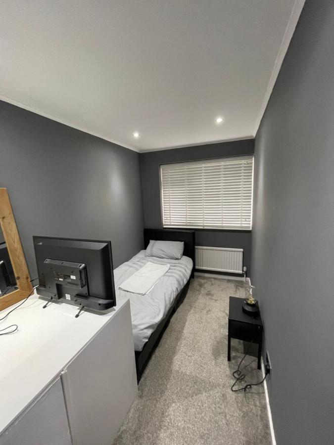 Tilbury Docks Rooms For Short Letting Kültér fotó